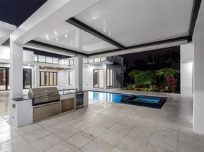 6676 NW 66th Way, Parkland FL 33067