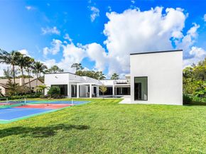 6676 NW 66th Way, Parkland FL 33067