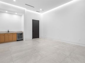 6676 NW 66th Way, Parkland FL 33067