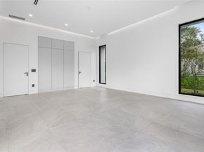 6676 NW 66th Way, Parkland FL 33067