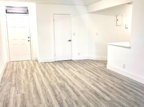 214 Lake Pointe Dr 103, Oakland Park FL 33309