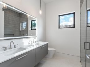 2612 NE 4th St, Pompano Beach FL 33062