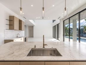 2612 NE 4th St, Pompano Beach FL 33062