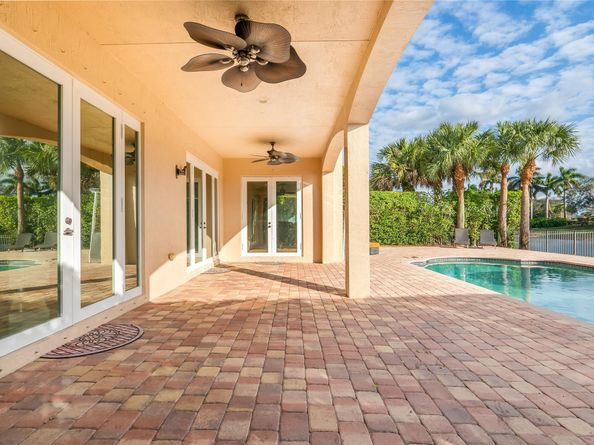 12334 NW 80th Pl, Parkland FL 33076