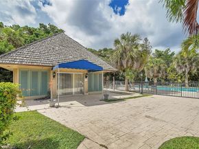 1910 Coquina Way, Coral Springs FL 33071