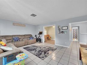 1910 Coquina Way, Coral Springs FL 33071