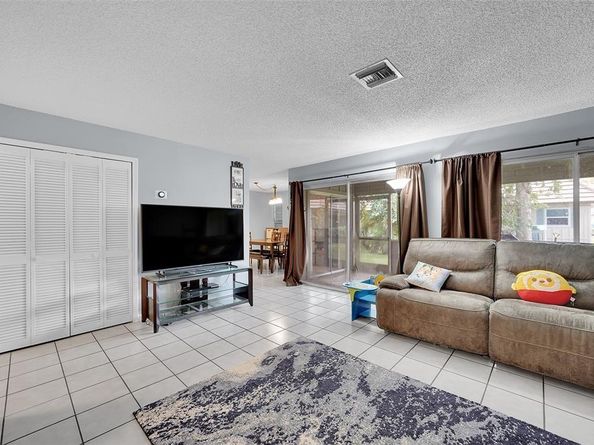 1910 Coquina Way, Coral Springs FL 33071