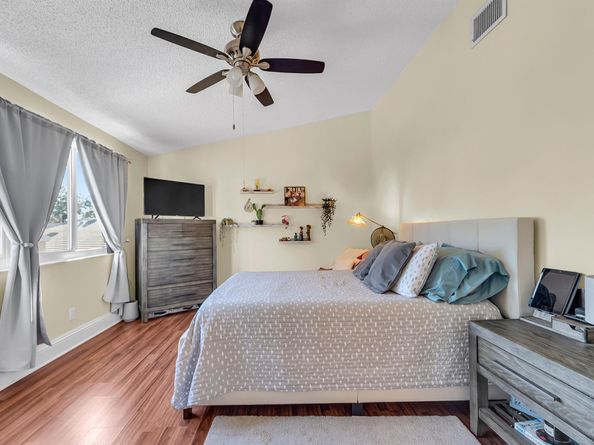 5216 NW 55th Street, Coconut Creek FL 33073