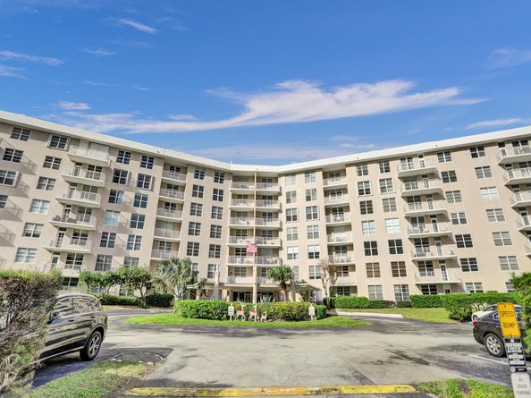 2851 S Ocean Boulevard D3, Boca Raton FL 33432