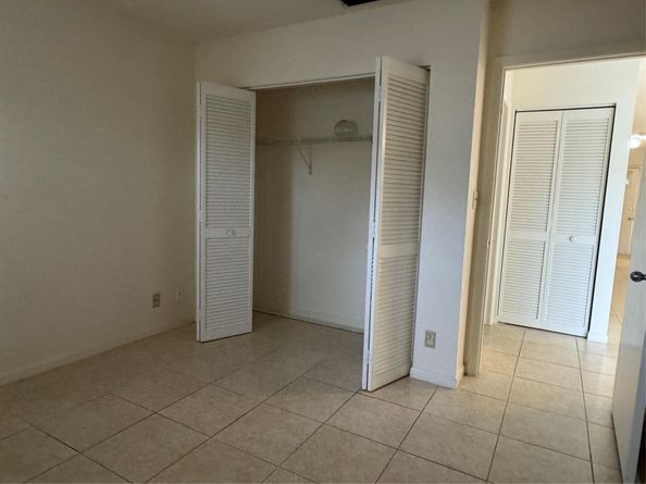 821 Crystal Lake Dr 1101, Deerfield Beach FL 33064