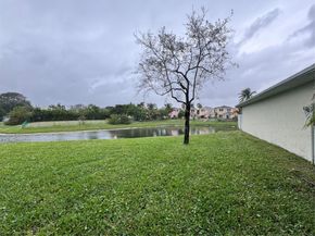 821 Crystal Lake Dr 1101, Deerfield Beach FL 33064