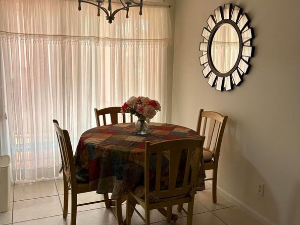 26 Golfs Edge D, West Palm Beach FL 33417