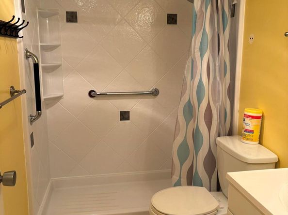 26 Golfs Edge D, West Palm Beach FL 33417