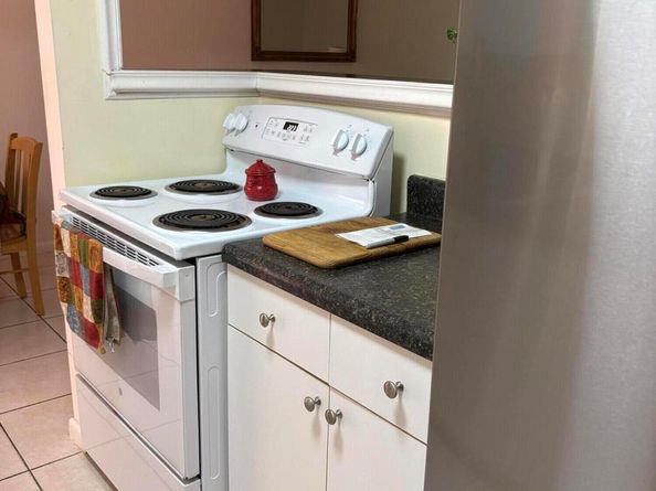 26 Golfs Edge D, West Palm Beach FL 33417