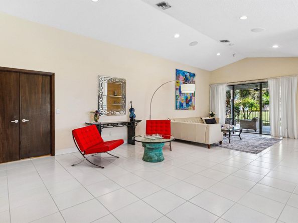 21033 Cottonwood Drive, Boca Raton FL 33428