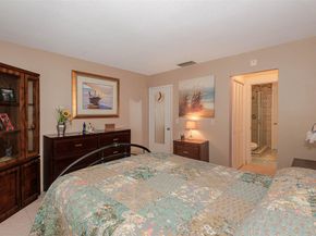 801 Pine Dr 21, Pompano Beach FL 33060