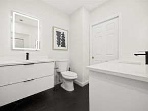 246 City View Dr 246, Fort Lauderdale FL 33311