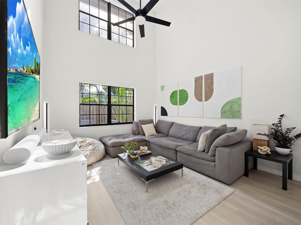 246 City View Dr 246, Fort Lauderdale FL 33311