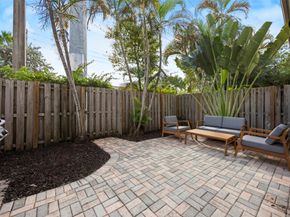 246 City View Dr 246, Fort Lauderdale FL 33311