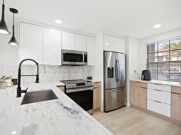 246 City View Dr 246, Fort Lauderdale FL 33311