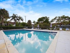 246 City View Dr 246, Fort Lauderdale FL 33311