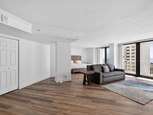 3000 N Ocean Drive 14g, Singer Island FL 33404