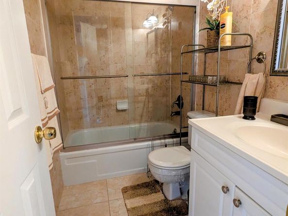 77 Andover C, West Palm Beach FL 33417