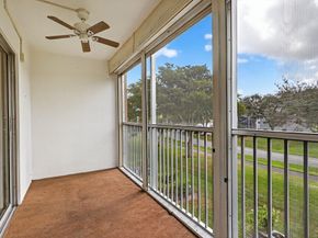 12750 SW 4th Ct 307J, Pembroke Pines FL 33027