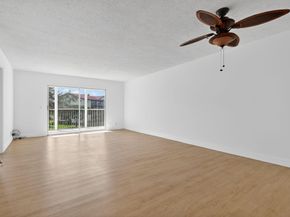 12750 SW 4th Ct 307J, Pembroke Pines FL 33027