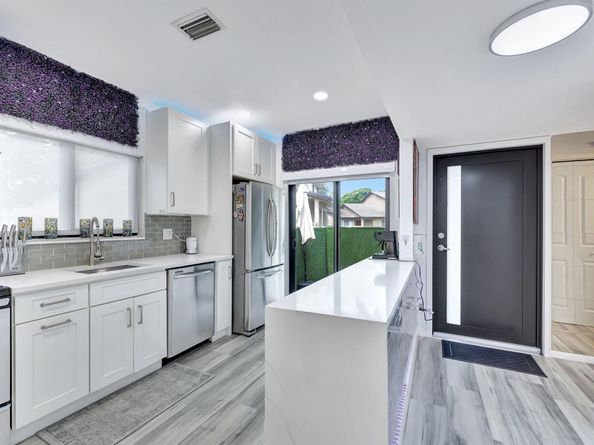 2320 NW 37th Avenue D29, Coconut Creek FL 33066