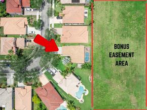 466 E Royal Cove Cir, Davie FL 33325