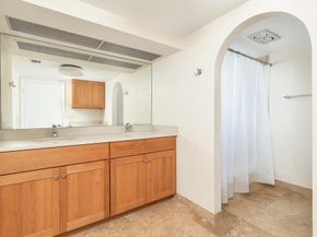 1900 Presidential Way 1F, West Palm Beach FL 33401