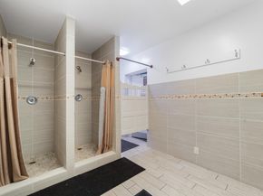 2201 NE 66th Street 1323, Fort Lauderdale FL 33308