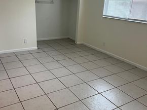 950 SW 74th Ave 950, North Lauderdale FL 33068