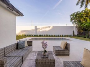 1740 SW 2nd Avenue, Boca Raton FL 33432