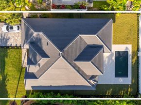 1740 SW 2nd Avenue, Boca Raton FL 33432