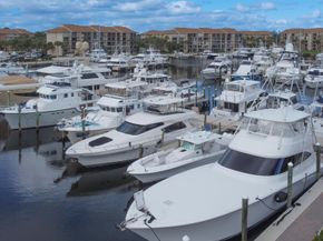 901 Seafarer Circle 503, Jupiter FL 33477