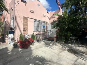 675 NW 34th St, Miami FL 33127