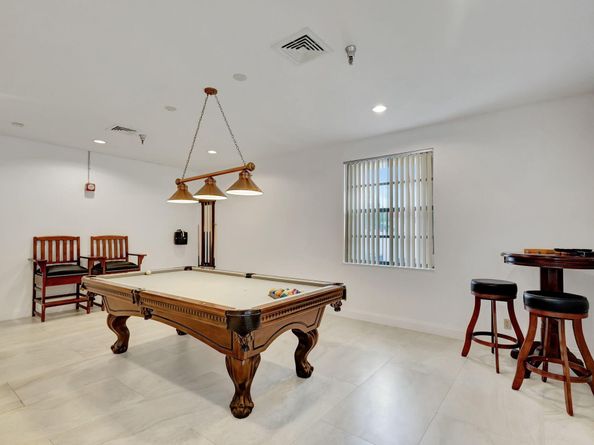 12005 Poinciana Boulevard 204, Royal Palm Beach FL 33411