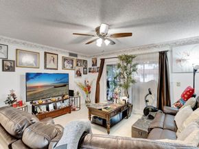 12005 Poinciana Boulevard 204, Royal Palm Beach FL 33411