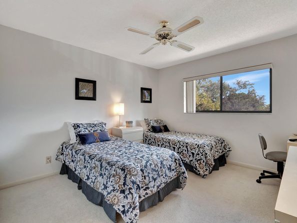 15461 Pembridge Drive 311, Delray Beach FL 33484