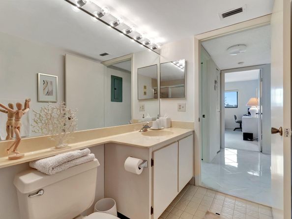 15461 Pembridge Drive 311, Delray Beach FL 33484