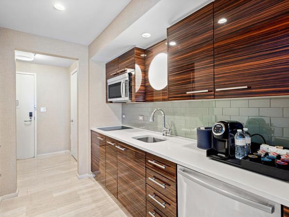 551 N Fort Lauderdale Beach Boulevard H1603, Fort Lauderdale FL 33304