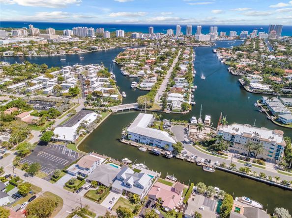 535 Hendricks Isle 305, Fort Lauderdale FL 33301