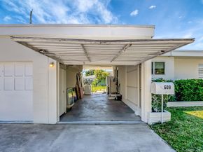 609 16th Avenue N, Lake Worth Beach FL 33460