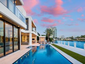 68 Isla Bahia Drive, Fort Lauderdale FL 33316