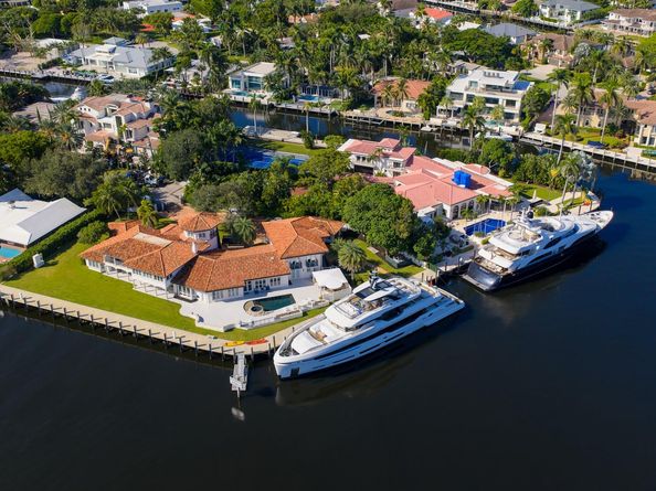 2301 Aqua Vista Blvd, Fort Lauderdale FL 33301