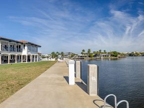 2301 Aqua Vista Blvd, Fort Lauderdale FL 33301