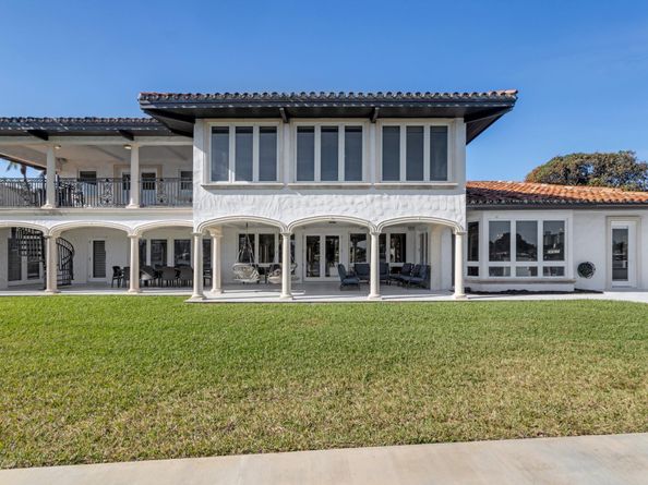 2301 Aqua Vista Blvd, Fort Lauderdale FL 33301
