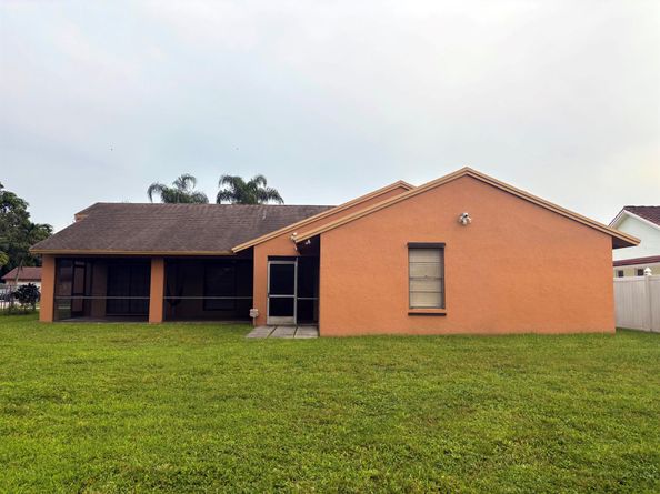 138 Bilbao Street, Royal Palm Beach FL 33411